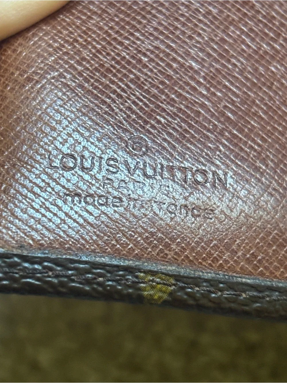 Authentic Louis Vuitton Monogram Bifold Wallet